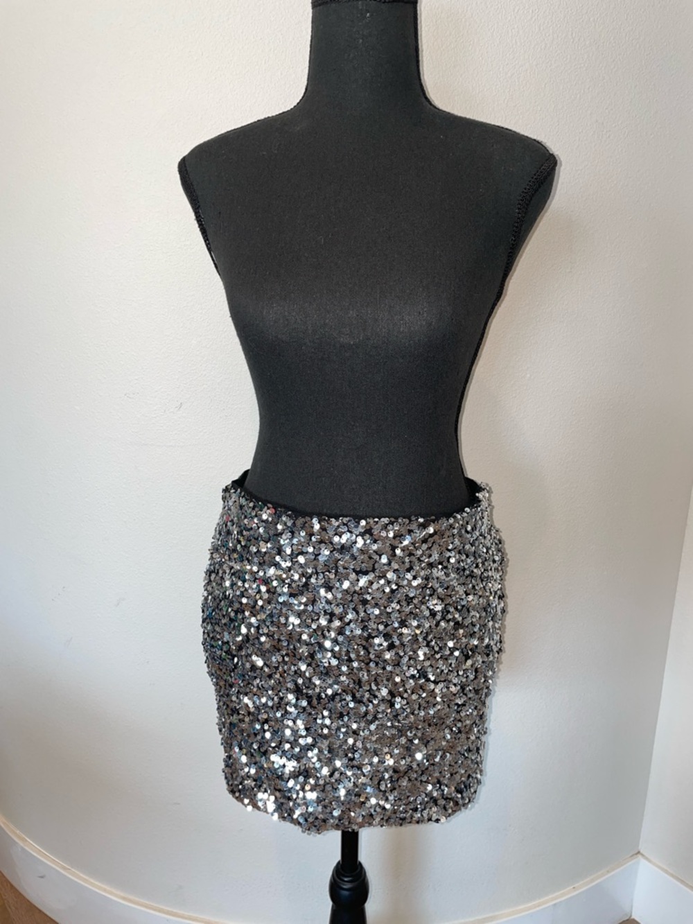 DKNY Silver Sequin Mini Skirt